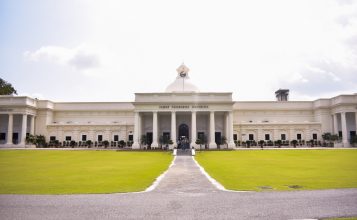 56f4da26ed956730309fa1488611ee0f13b0ac95ebb1bc9b5d210e31ff70e79c_IITR12